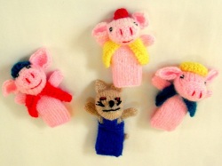 ペルー製手編み指人形セット　３匹のこぶた