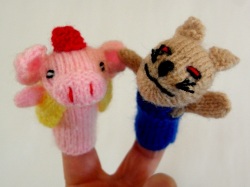 ペルー製手編み指人形セット　３匹のこぶた